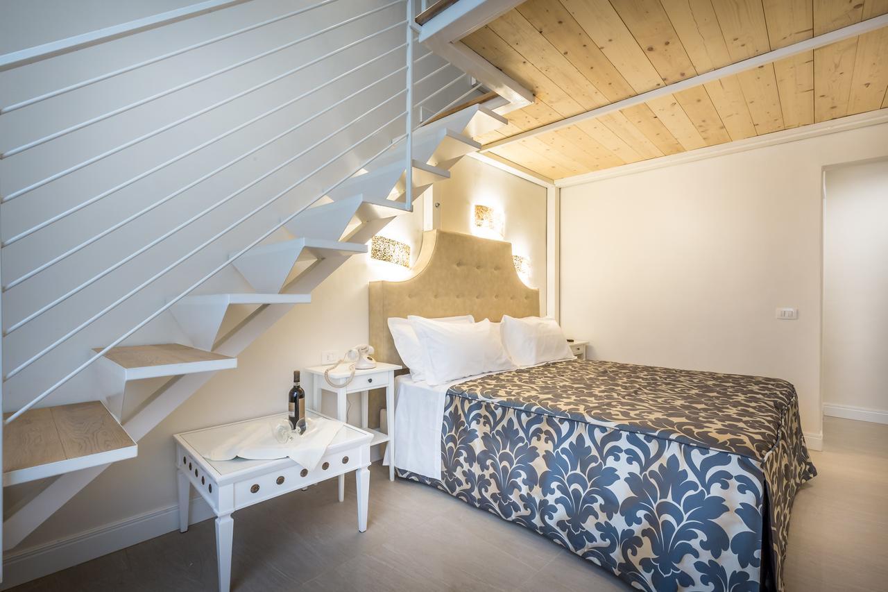 Residenza Alessandra Florens Exteriör bild