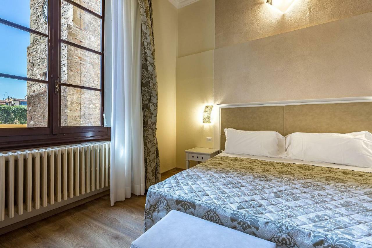 Residenza Alessandra Florens Exteriör bild